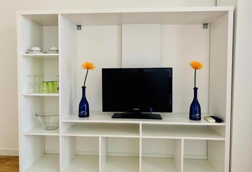 Front Lake Apartment Bardolino