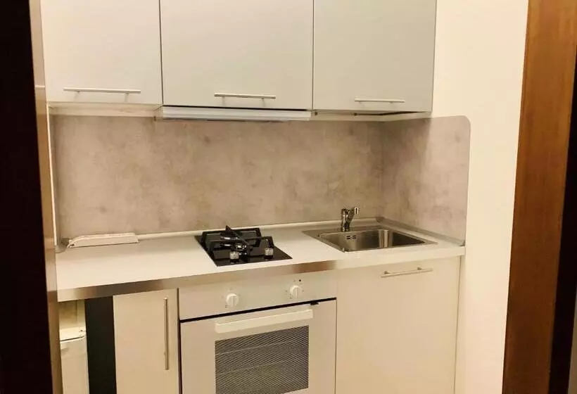 Front Lake Apartment Bardolino