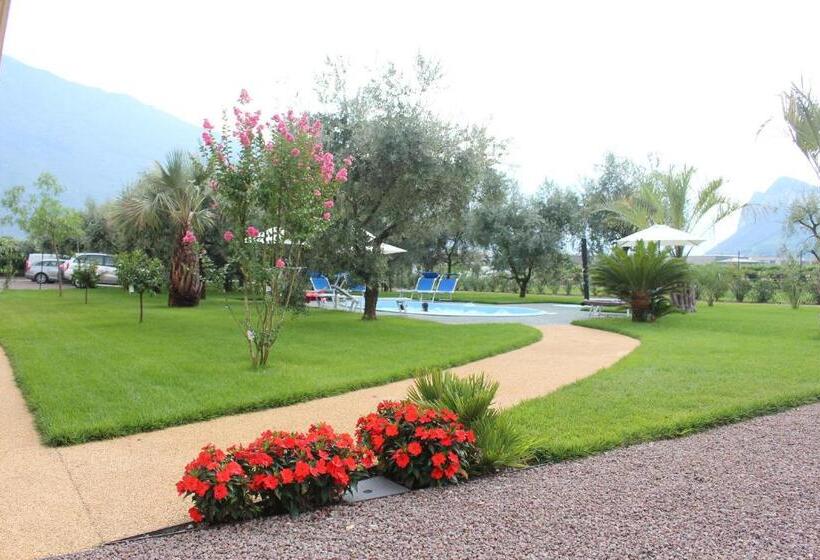فندق Agritur Il Melograno