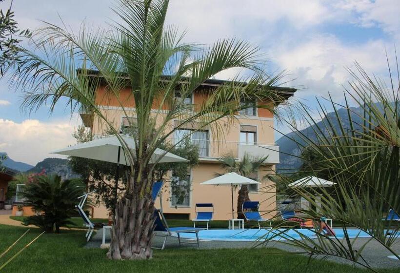 فندق Agritur Il Melograno