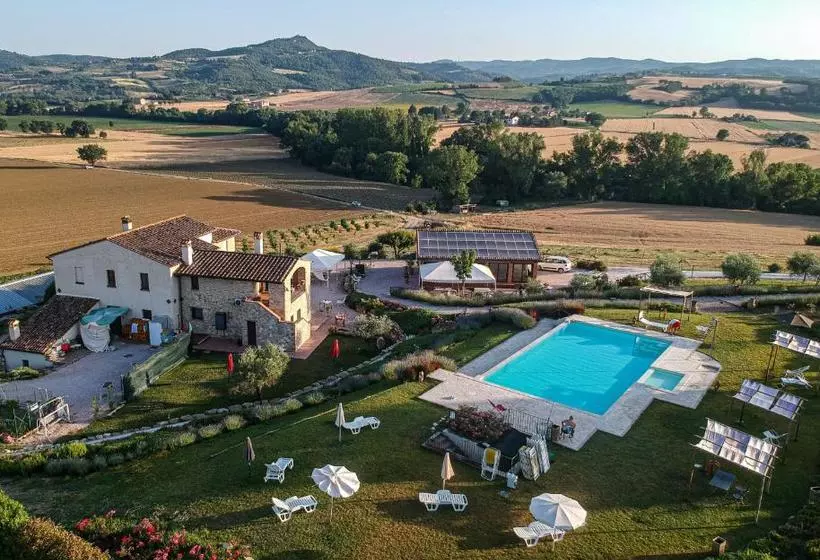 ホテル Agriturismo San Silvestro