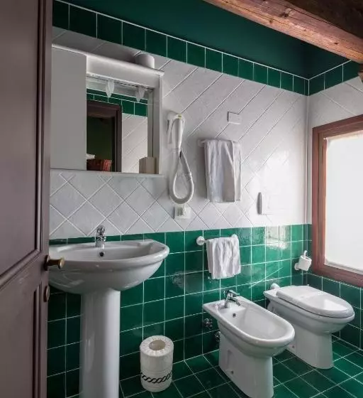Hotelli Foresteria Borgoluce