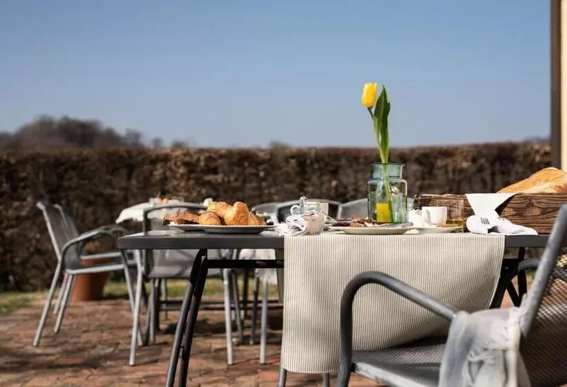 Hotelli Foresteria Borgoluce