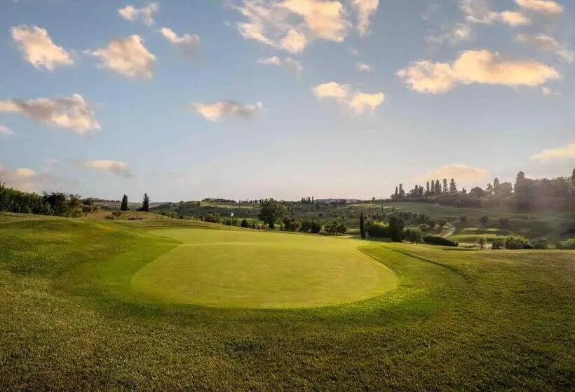 ホテル Golf Club Bellosguardo Resort
