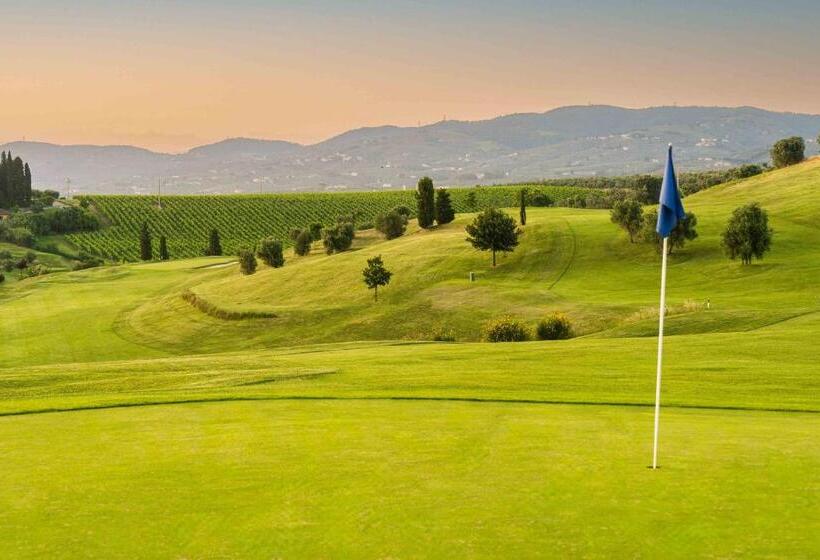 ホテル Golf Club Bellosguardo Resort