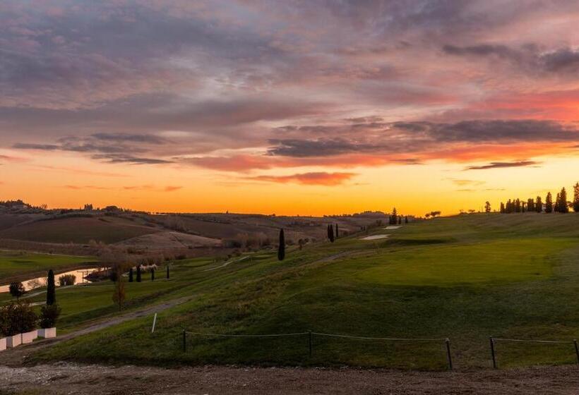 ホテル Golf Club Bellosguardo Resort