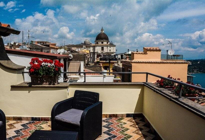 Pensjonat Atlantis Inn Castelgandolfo