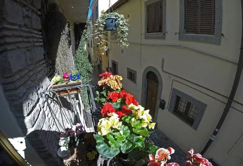 Majatalo Atlantis Inn Castelgandolfo