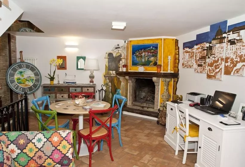 Majatalo Atlantis Inn Castelgandolfo