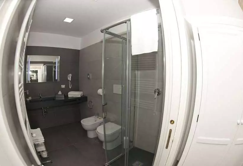 Majatalo Atlantis Inn Castelgandolfo