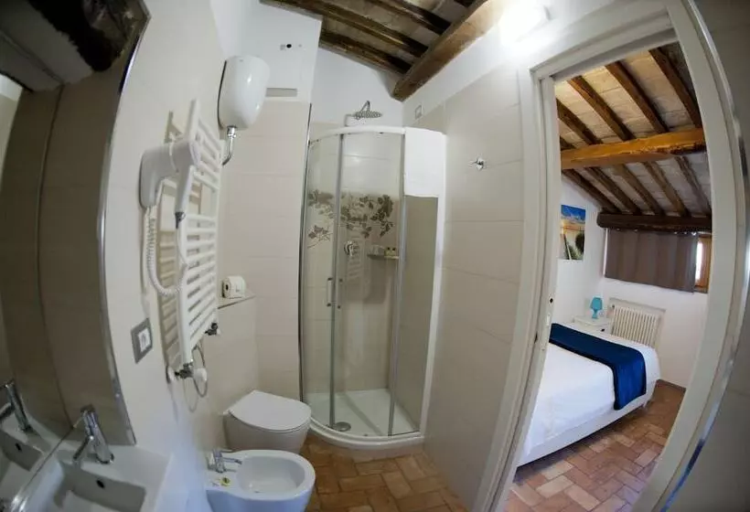 Majatalo Atlantis Inn Castelgandolfo