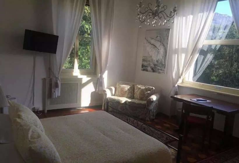 پانسیون Villa Del Cigno