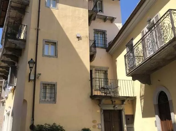 پانسیون I Due Monaci