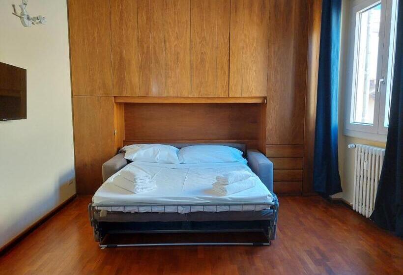 پانسیون La Tana Dei Leoni Affittacamere