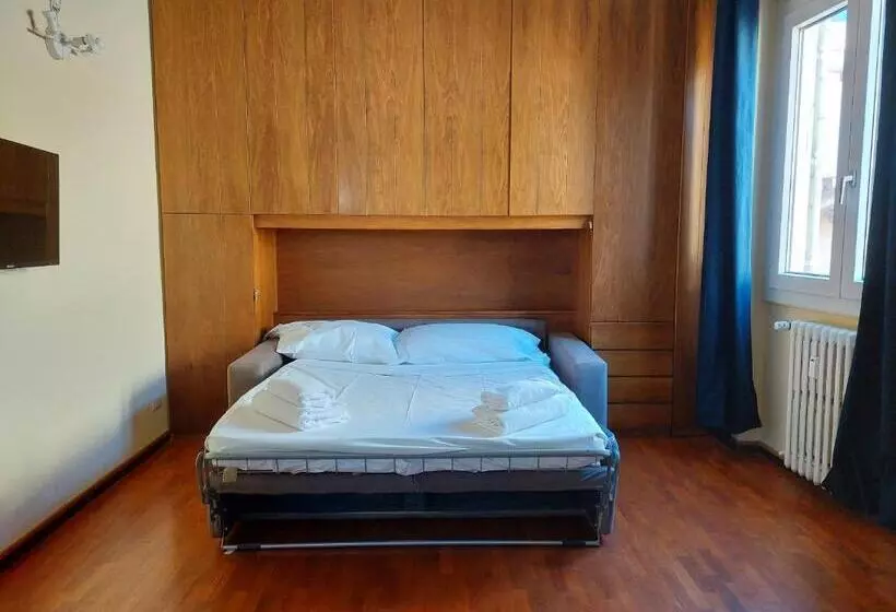 پانسیون La Tana Dei Leoni Affittacamere