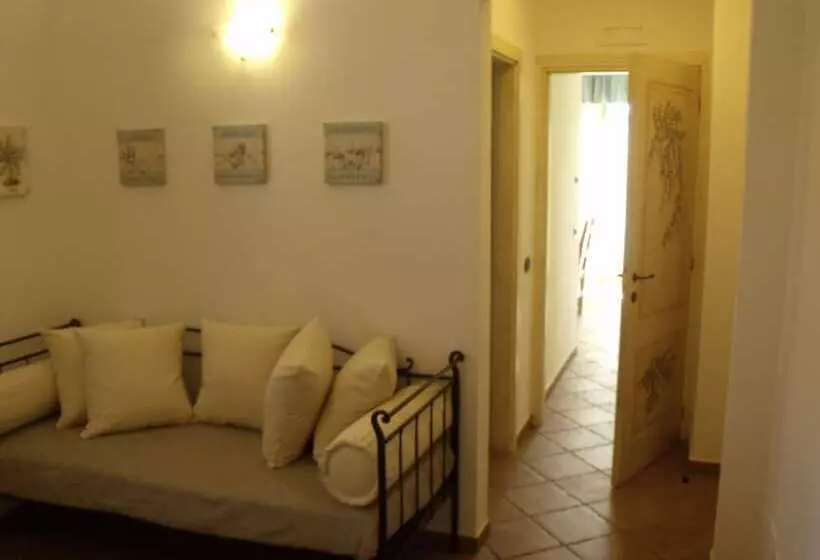 Hotelli B&b Podere Montese