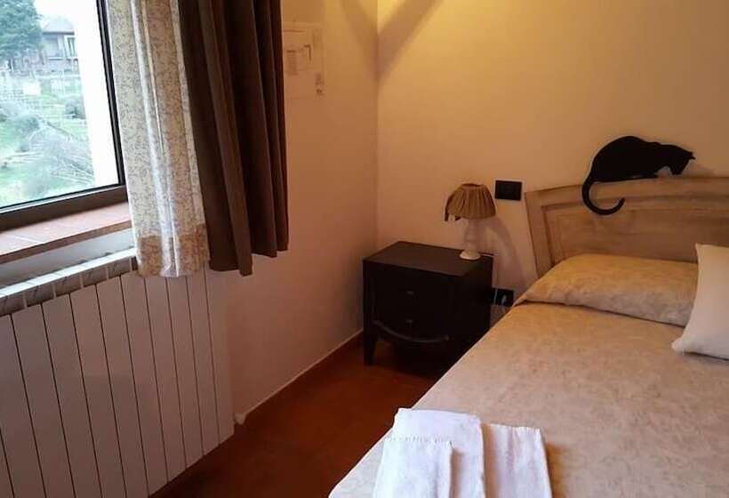 فندق B&b Podere Montese