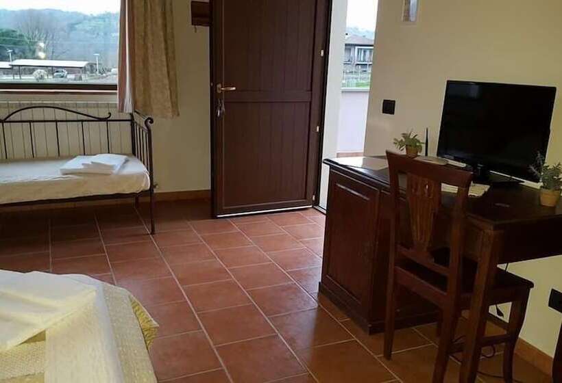 فندق B&b Podere Montese