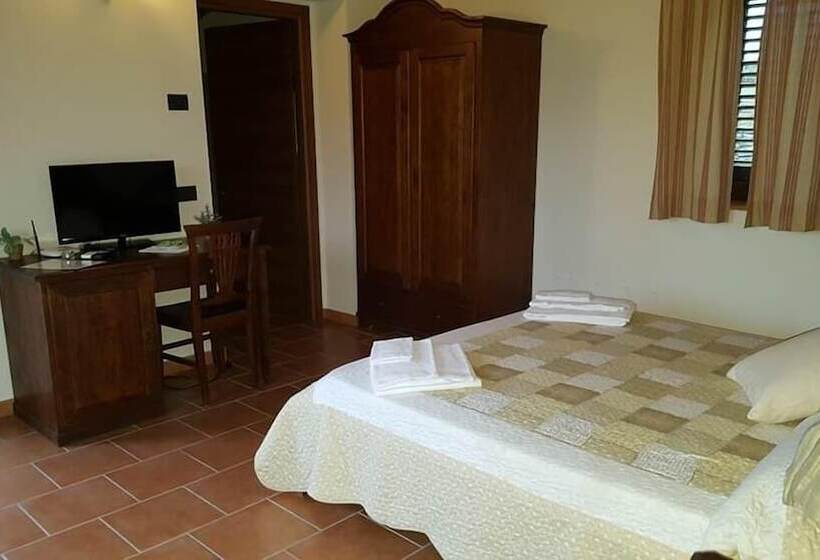 فندق B&b Podere Montese