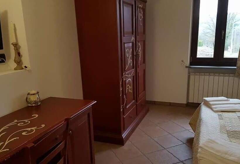 فندق B&b Podere Montese