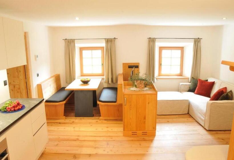 Отель Lindemair