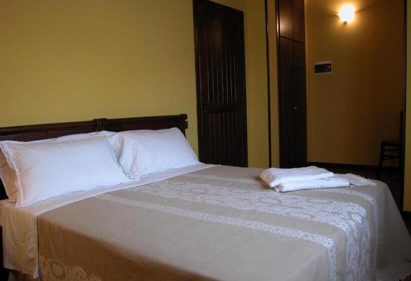 בית מלון כפרי Agriturismo Casa Garello