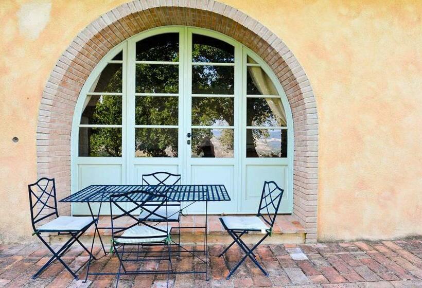 فندق La Fonte Carducciana