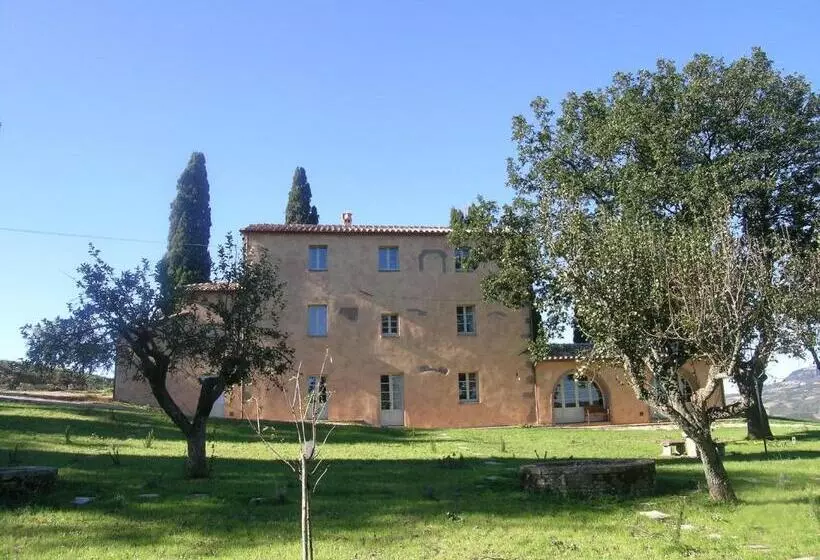 ホテル La Fonte Carducciana