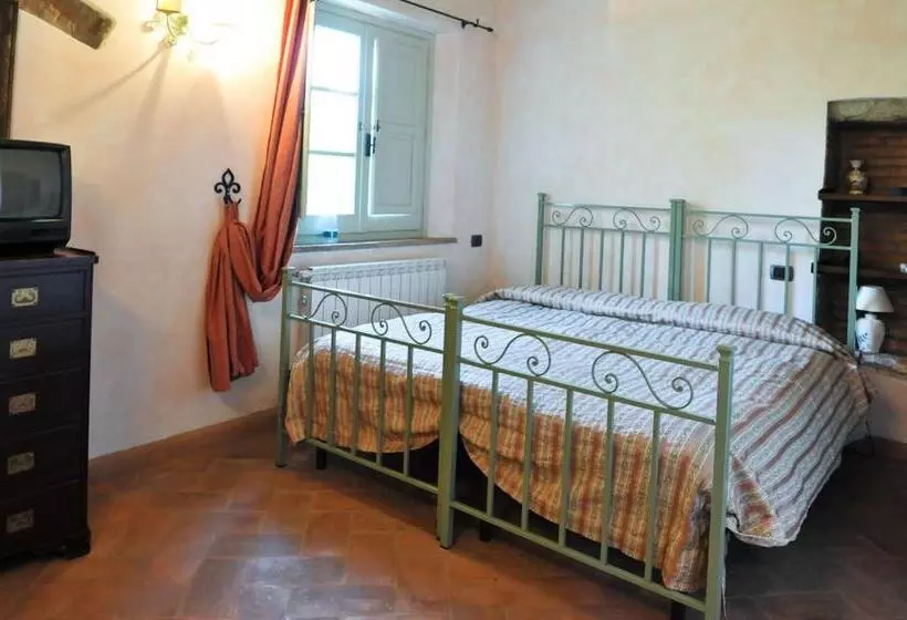 ホテル La Fonte Carducciana