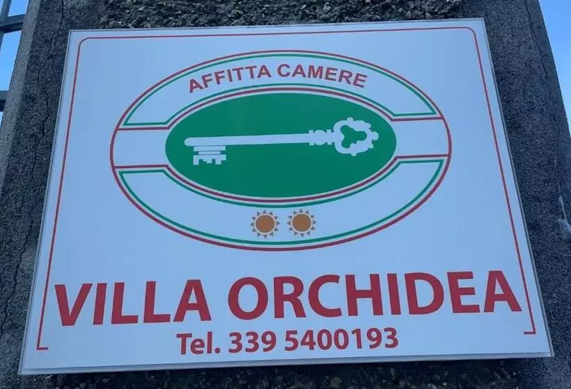 ペンション B&b Villa Orchidea