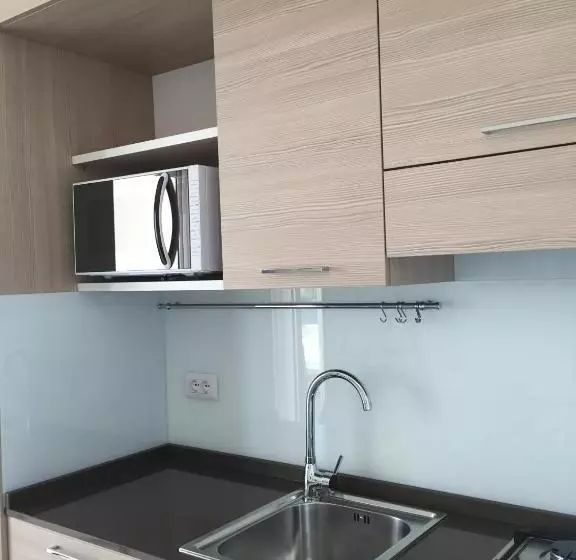 Vespucci Apartments Torre Lapillo