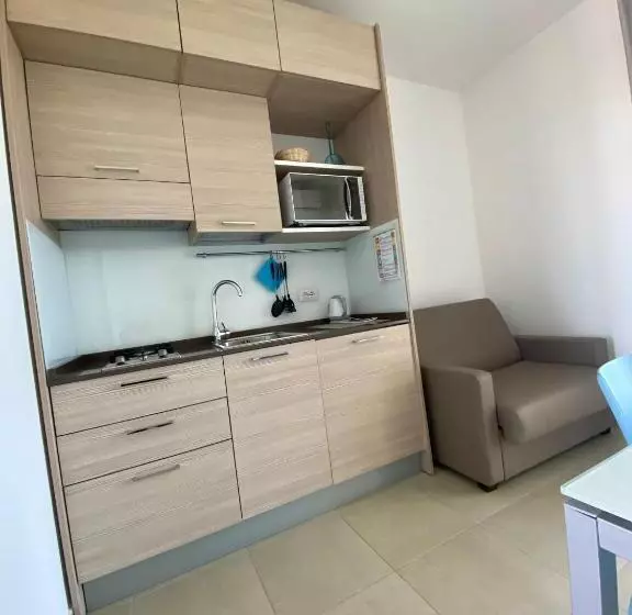 Vespucci Apartments Torre Lapillo