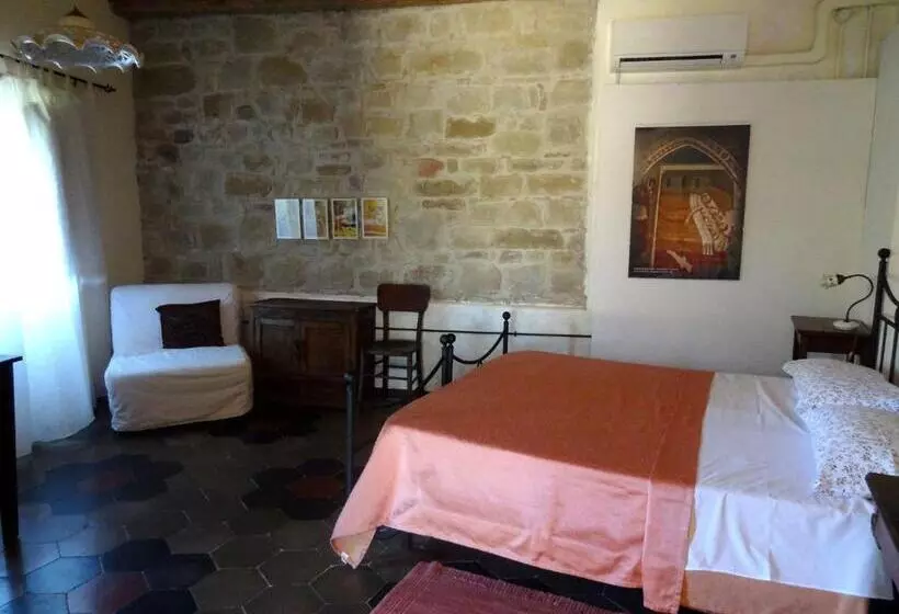 Retkeilymaja Locanda Dell Istrice