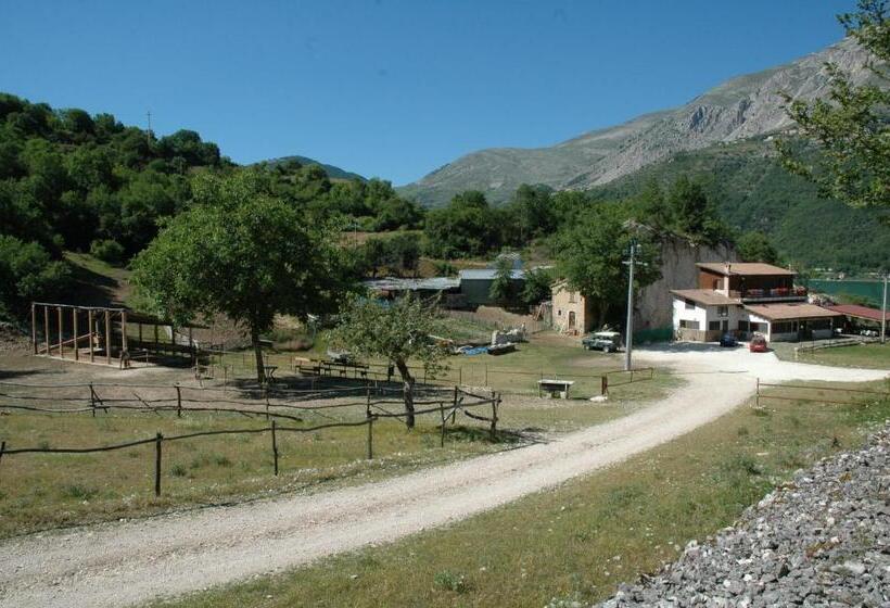 ホテル Agriturismo Miralago