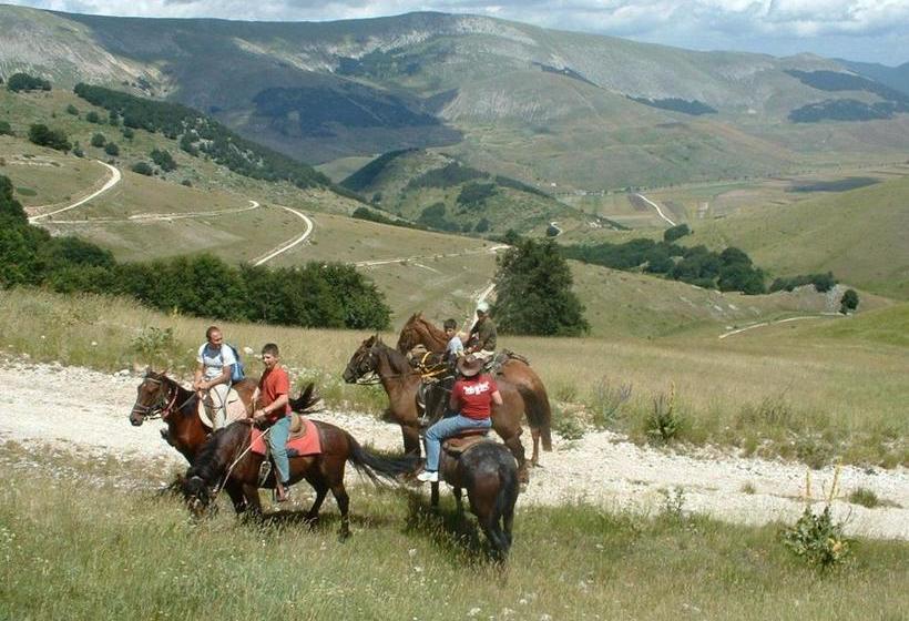 ホテル Agriturismo Miralago