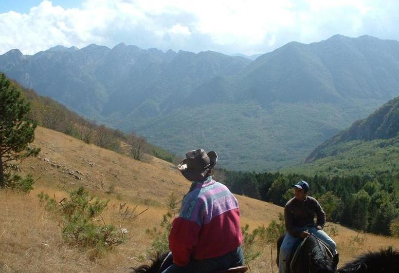 ホテル Agriturismo Miralago