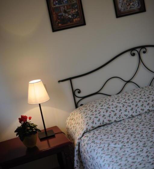 בית מלון כפרי Agriturismo Tenuta Conti Faina