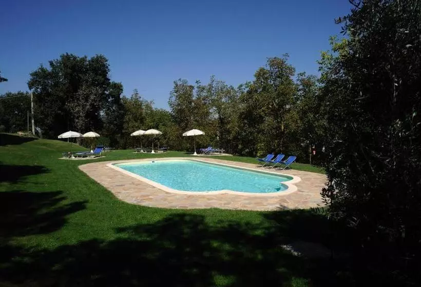 Hotelli Agriturismo Tenuta Conti Faina