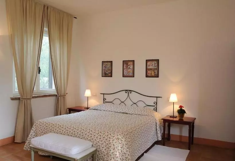 Hotelli Agriturismo Tenuta Conti Faina