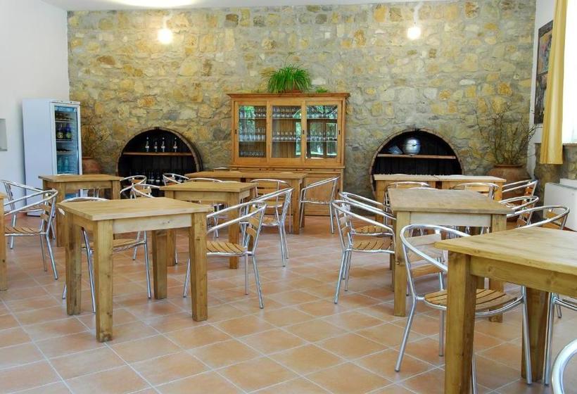 בית מלון כפרי Agriturismo Tenuta Conti Faina