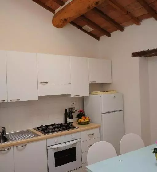 Hotelli Agriturismo Tenuta Conti Faina