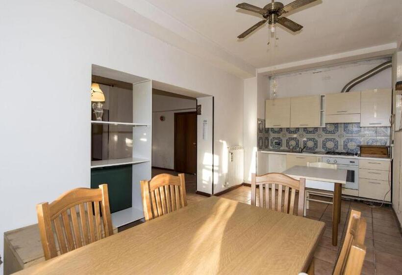 Отель Farmstay Agriturismo La Fonte