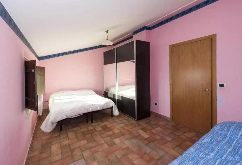 ホテル Farmstay Agriturismo La Fonte