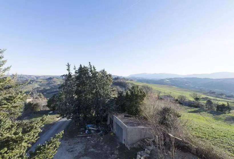 ホテル Farmstay Agriturismo La Fonte