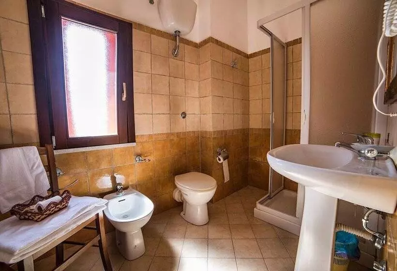 Hotelli Principe Di Aragona