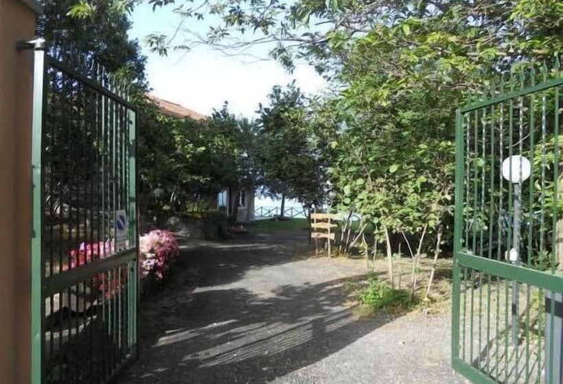 膳宿费 L Infinito Agriturismo   Rooms & Breakfast