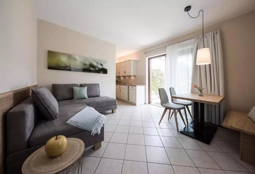 Majatalo Weingut Weidlhof   Suite & Breakfast   Vacation For Wine Lovers