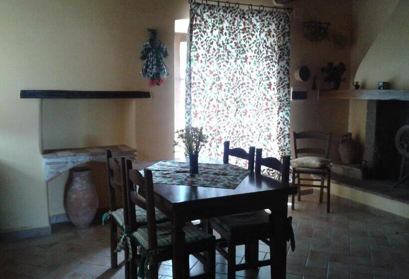 فندق Agriturismo Cantinaccia Di Sopra