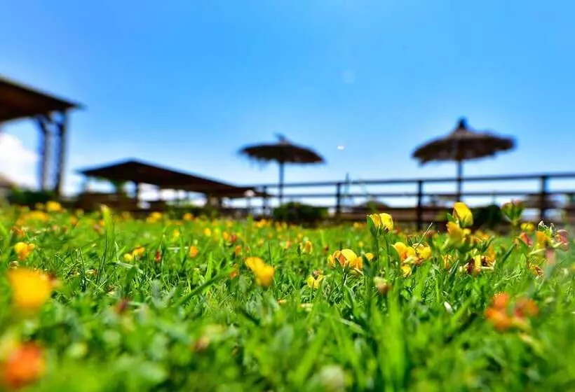 هتل Agriturismo Il Laghetto