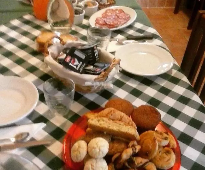 Hotelli Agriturismo La Carlina